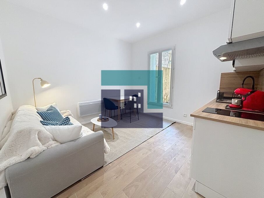 Appartement à louer, 29m², Sète