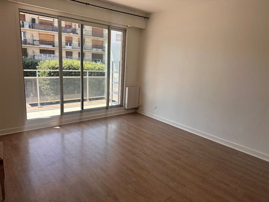 Appartement à louer, 27m², Clamart