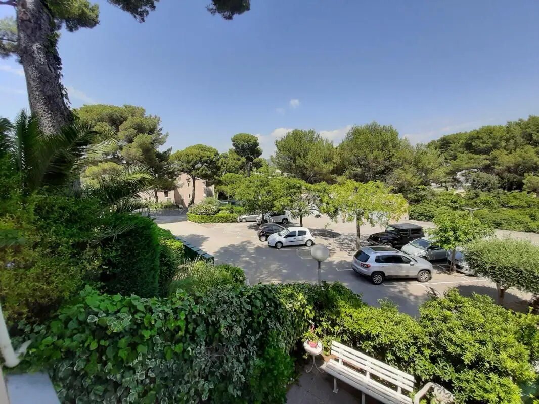 Appartement à louer, 29m², Sanary-sur-Mer