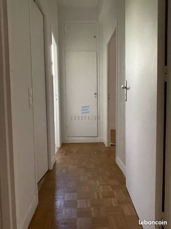 Appartement à louer, 59m², Nice