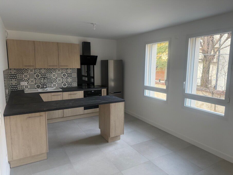 Appartement à louer, 45m², La Tronche