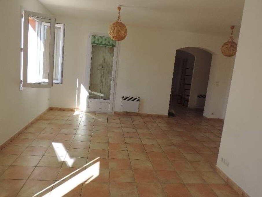 Maison à louer, 92m², Saint-Maurice-sur-Eygues