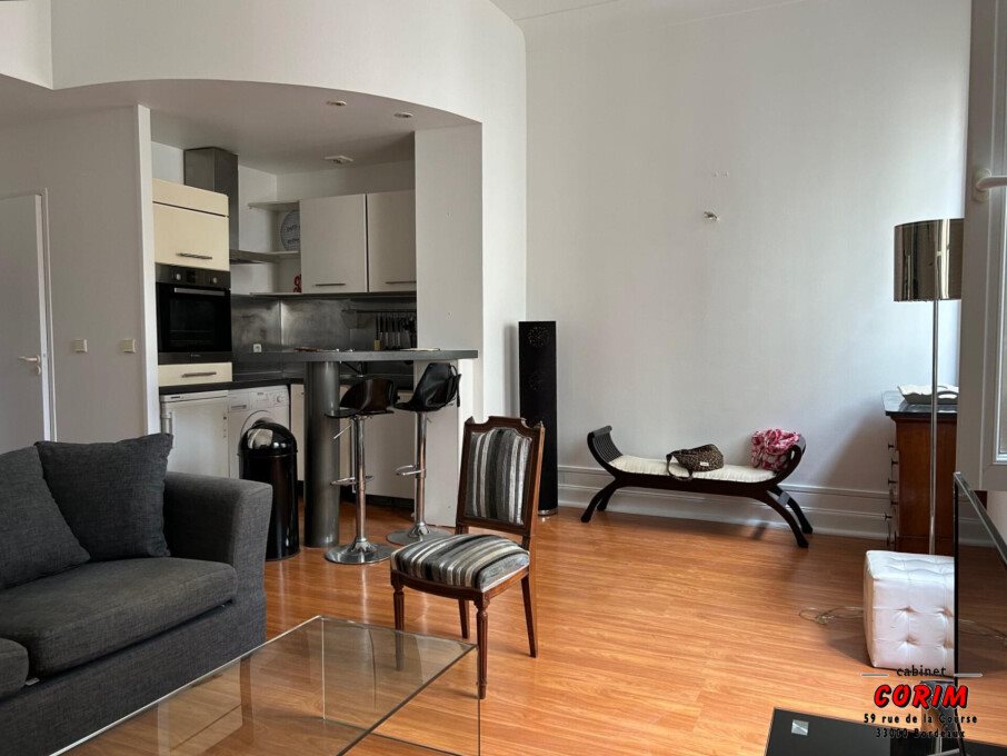 Appartement à louer, 46m², Bordeaux