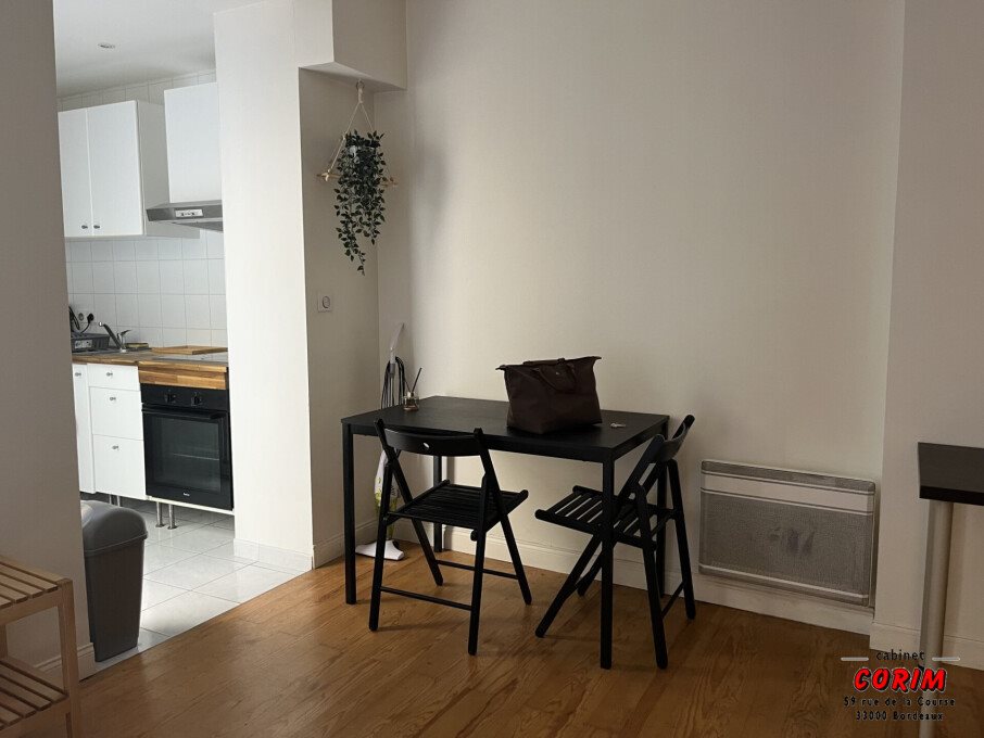 Appartement à louer, 31m², Bordeaux