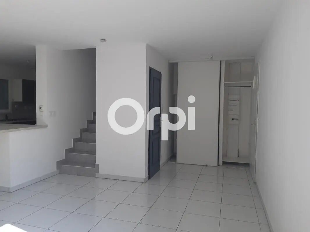 Maison à louer, 82m², Saint-Siméon-de-Bressieux