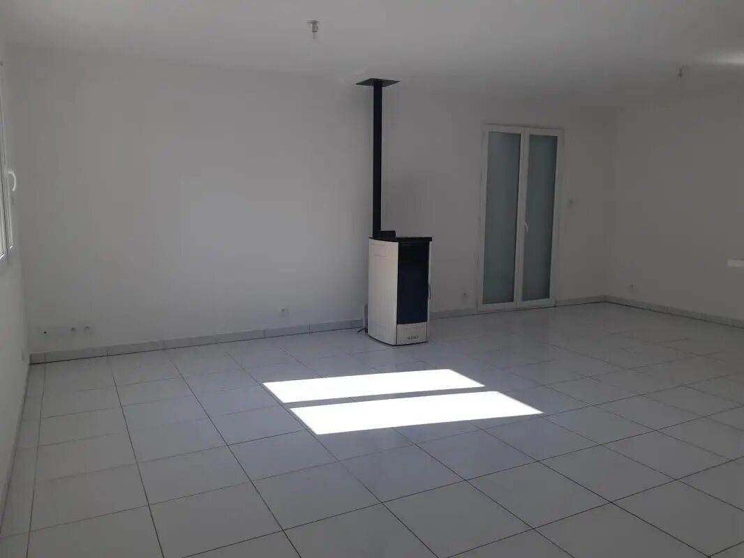 Maison à louer, 82m², Saint-Siméon-de-Bressieux
