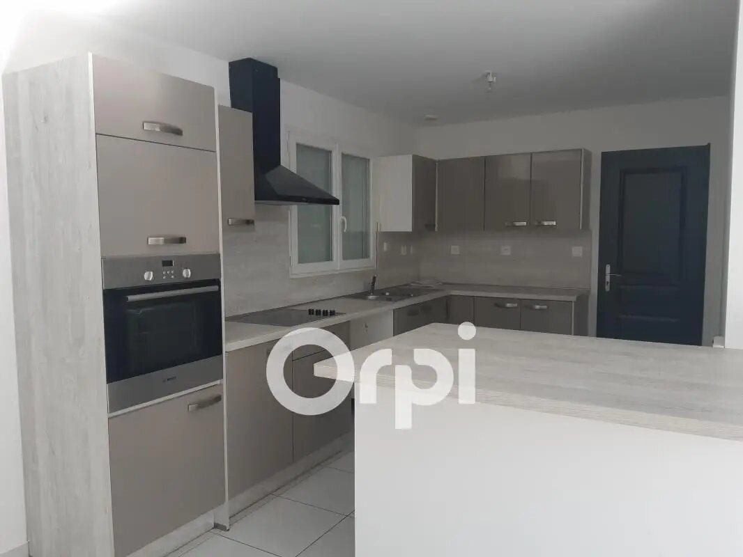 Maison à louer, 82m², Saint-Siméon-de-Bressieux