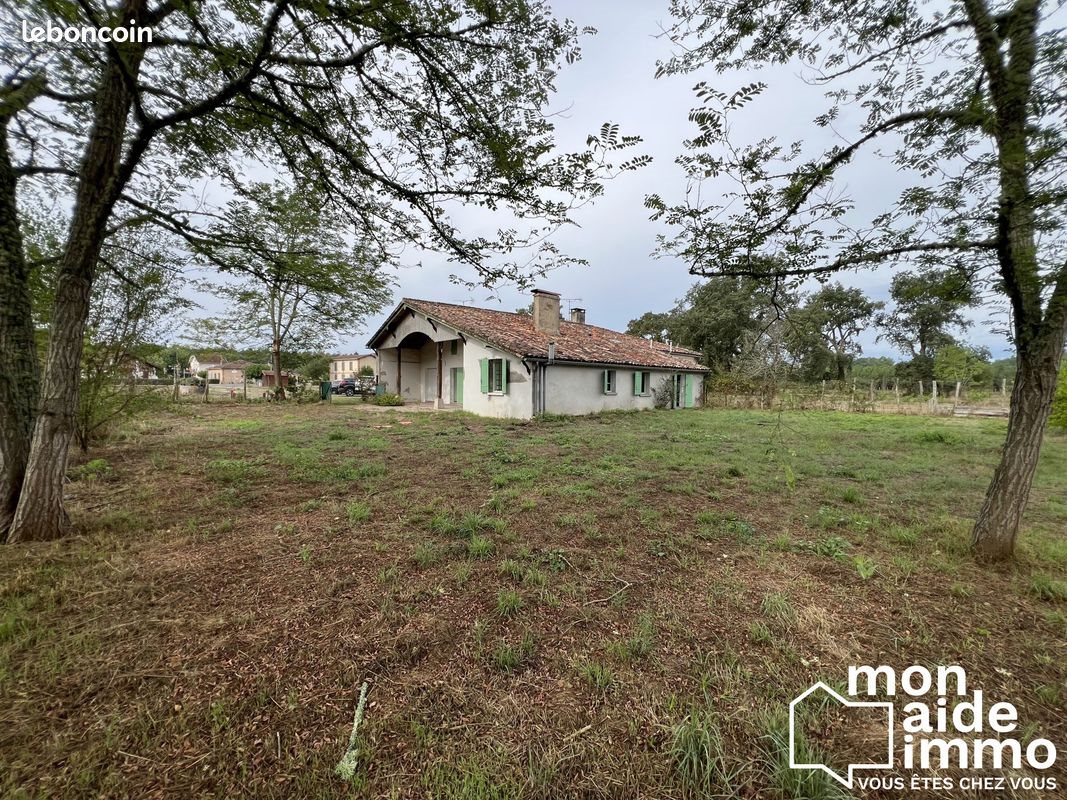 Maison à louer, 101m², Grignols