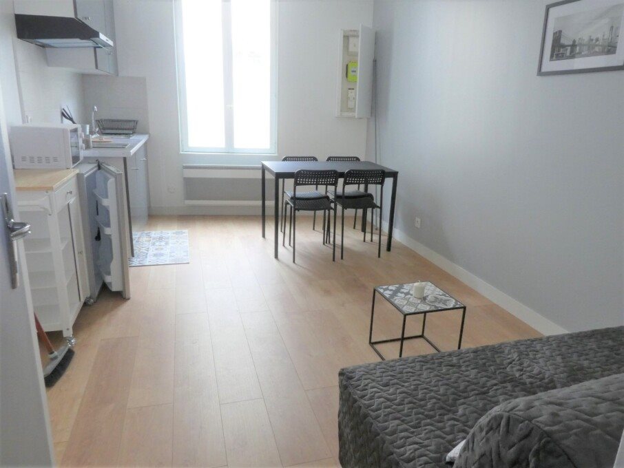 Appartement à louer, 17m², Angoulême