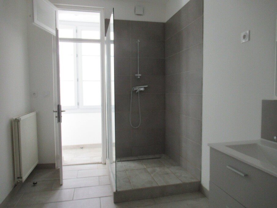 Appartement à louer, 100m², Béziers