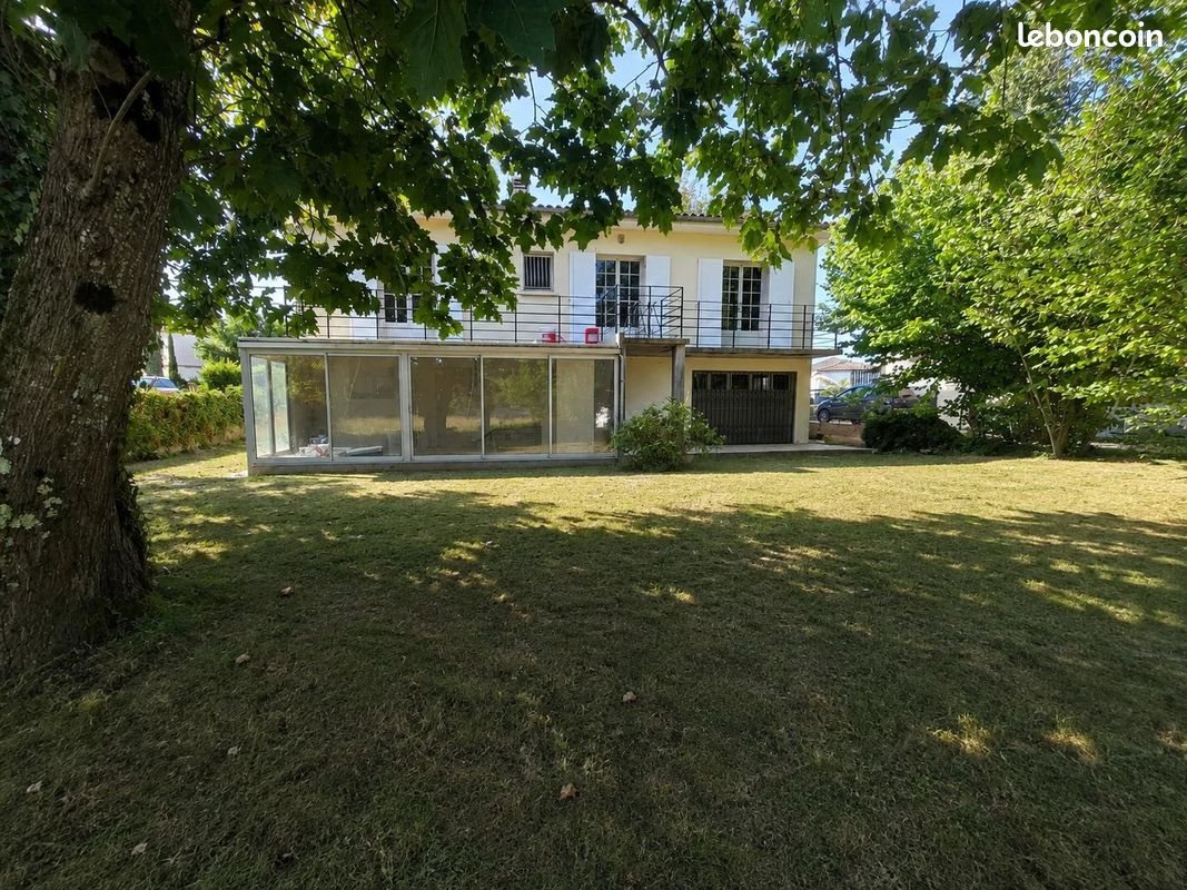 Maison à louer, 145m², Saint-Médard-en-Jalles