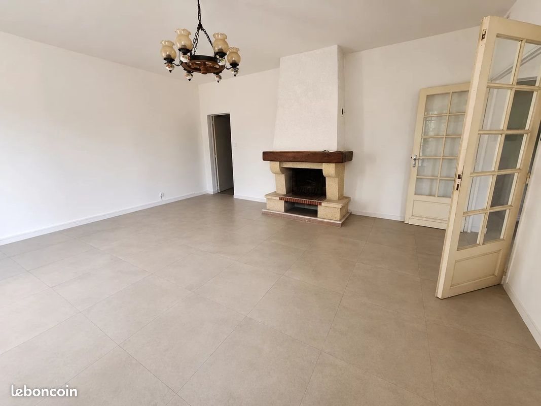 Maison à louer, 145m², Saint-Médard-en-Jalles