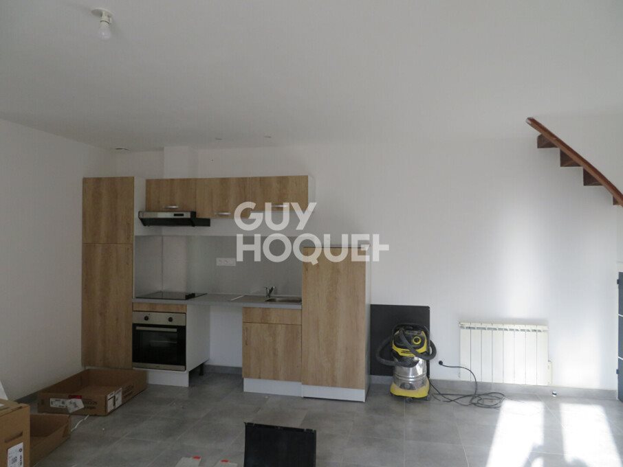 Maison à louer, 68m², Bouère