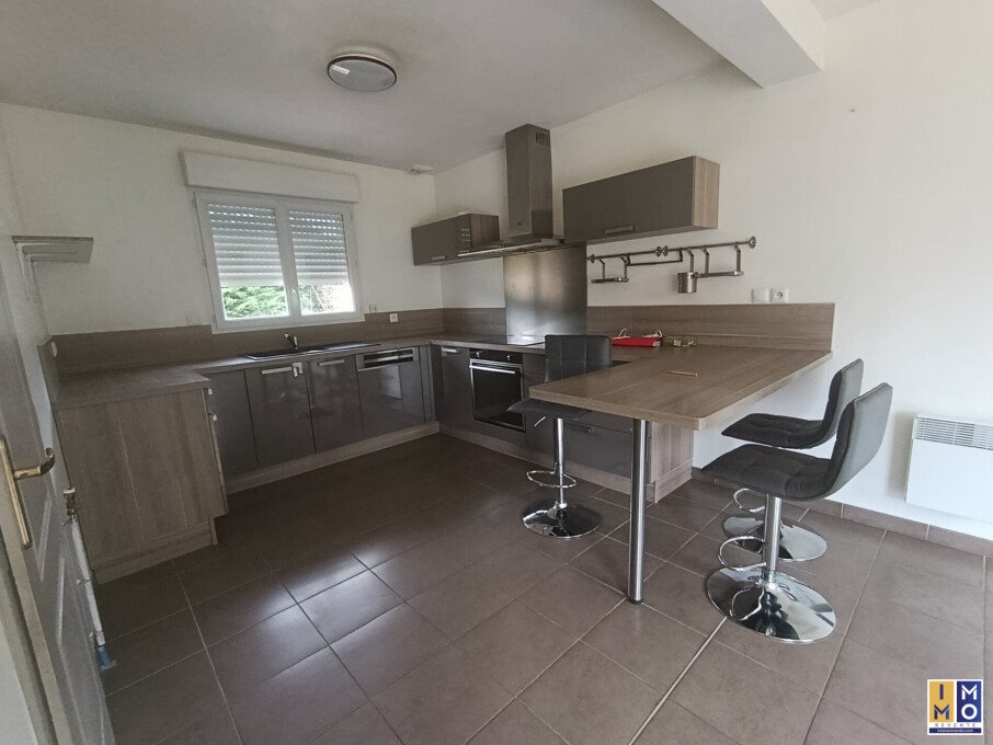 Maison à louer, 111m², Baugy