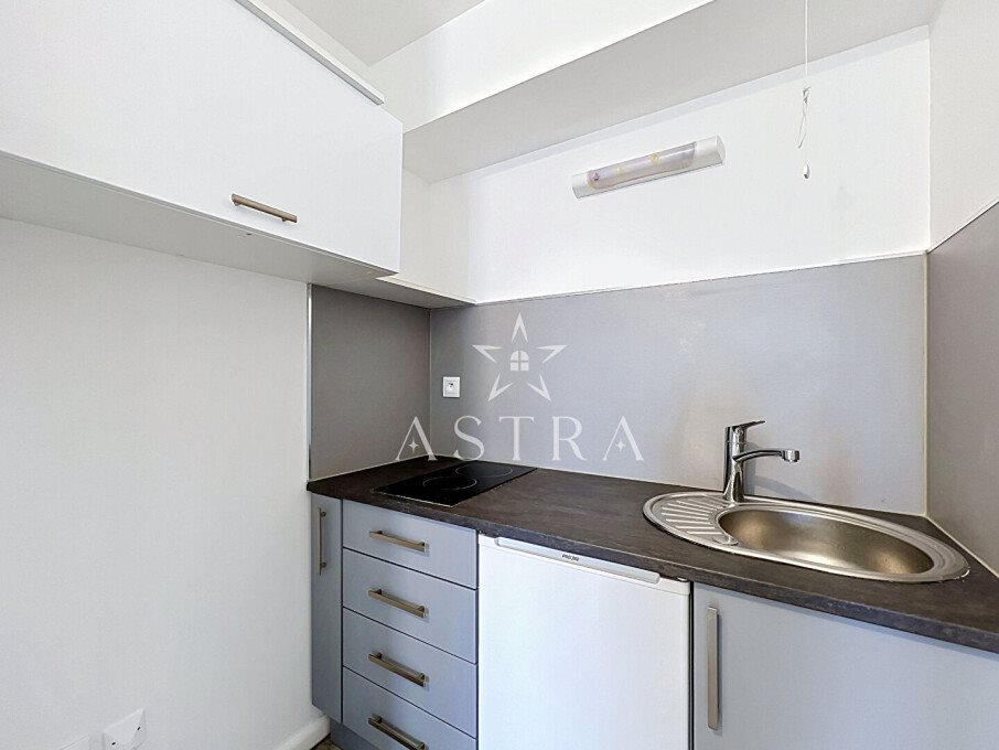 Appartement à louer, 32m², Antony
