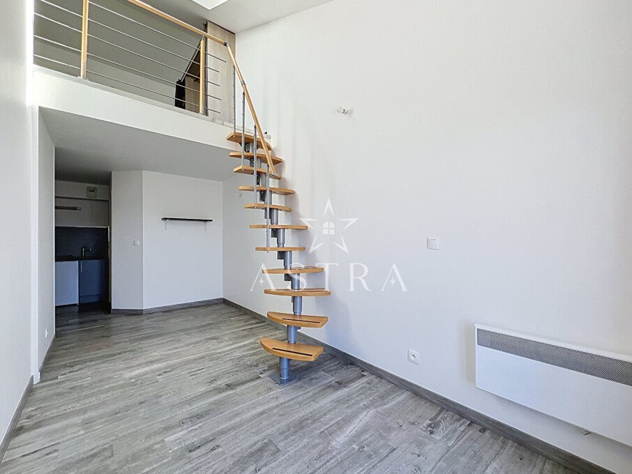 Appartement à louer, 32m², Antony