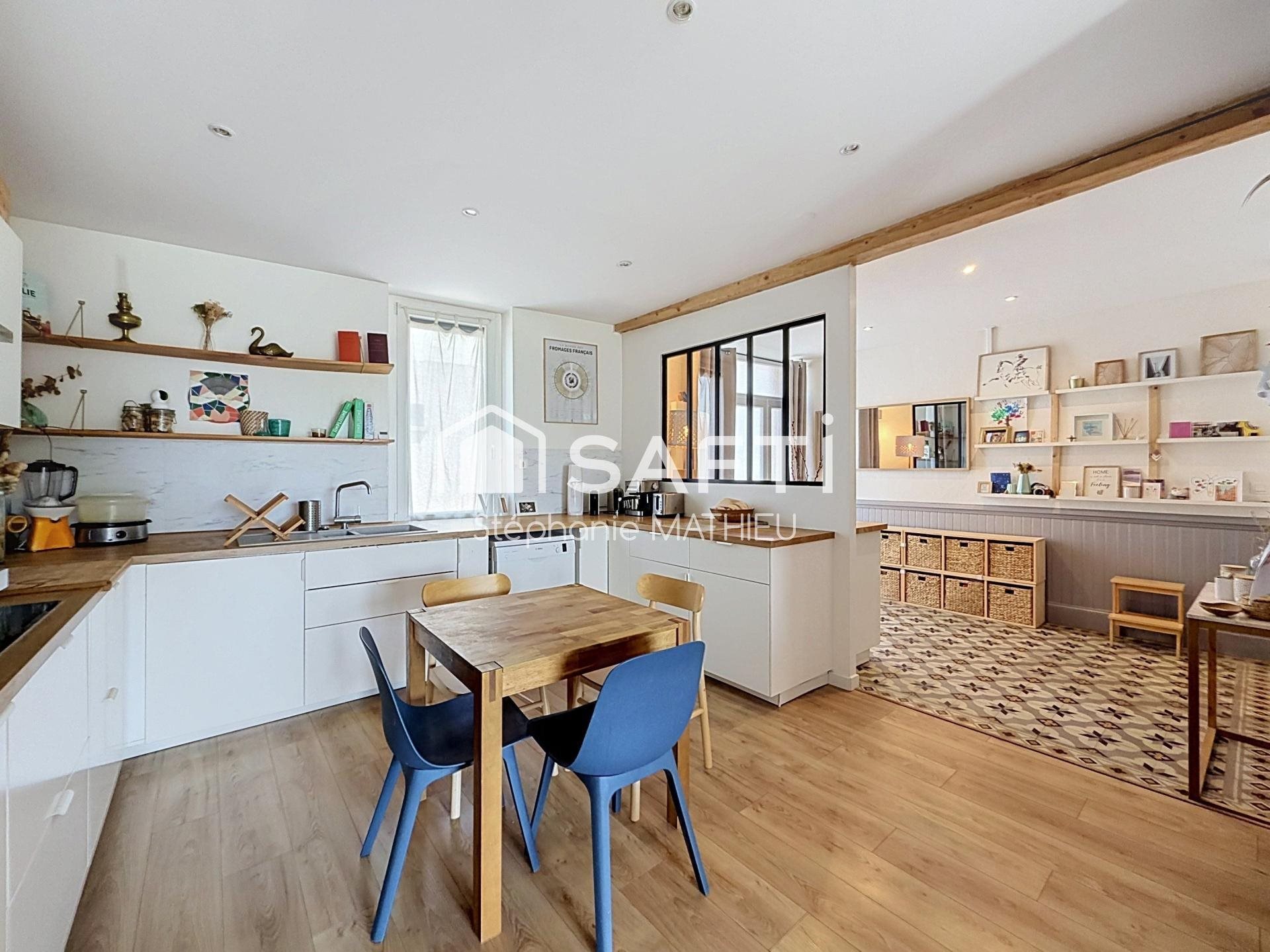 Maison à vendre, 114m², Lafrançaise