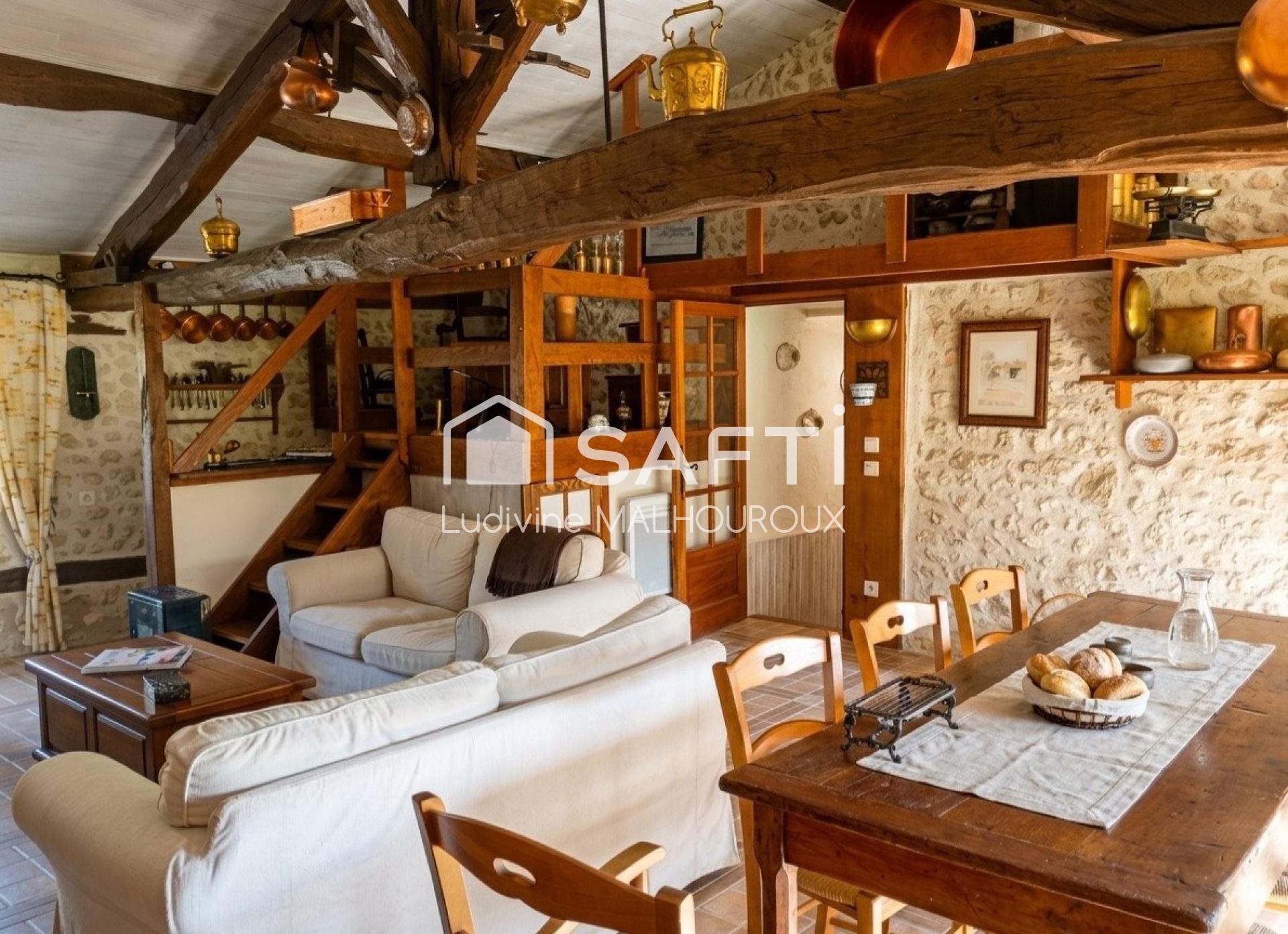 Maison à vendre, 130m², Salles-Lavalette