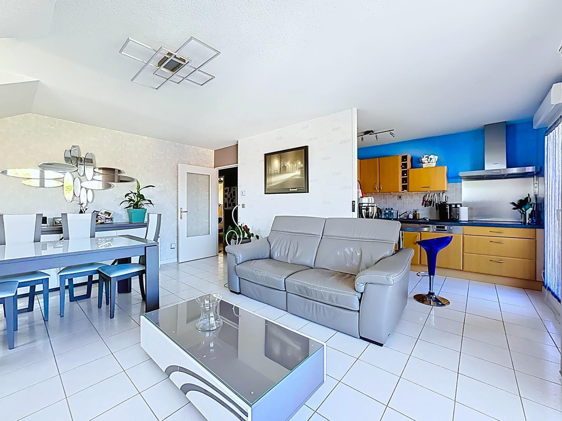 Appartement à vendre, 83m², Gex
