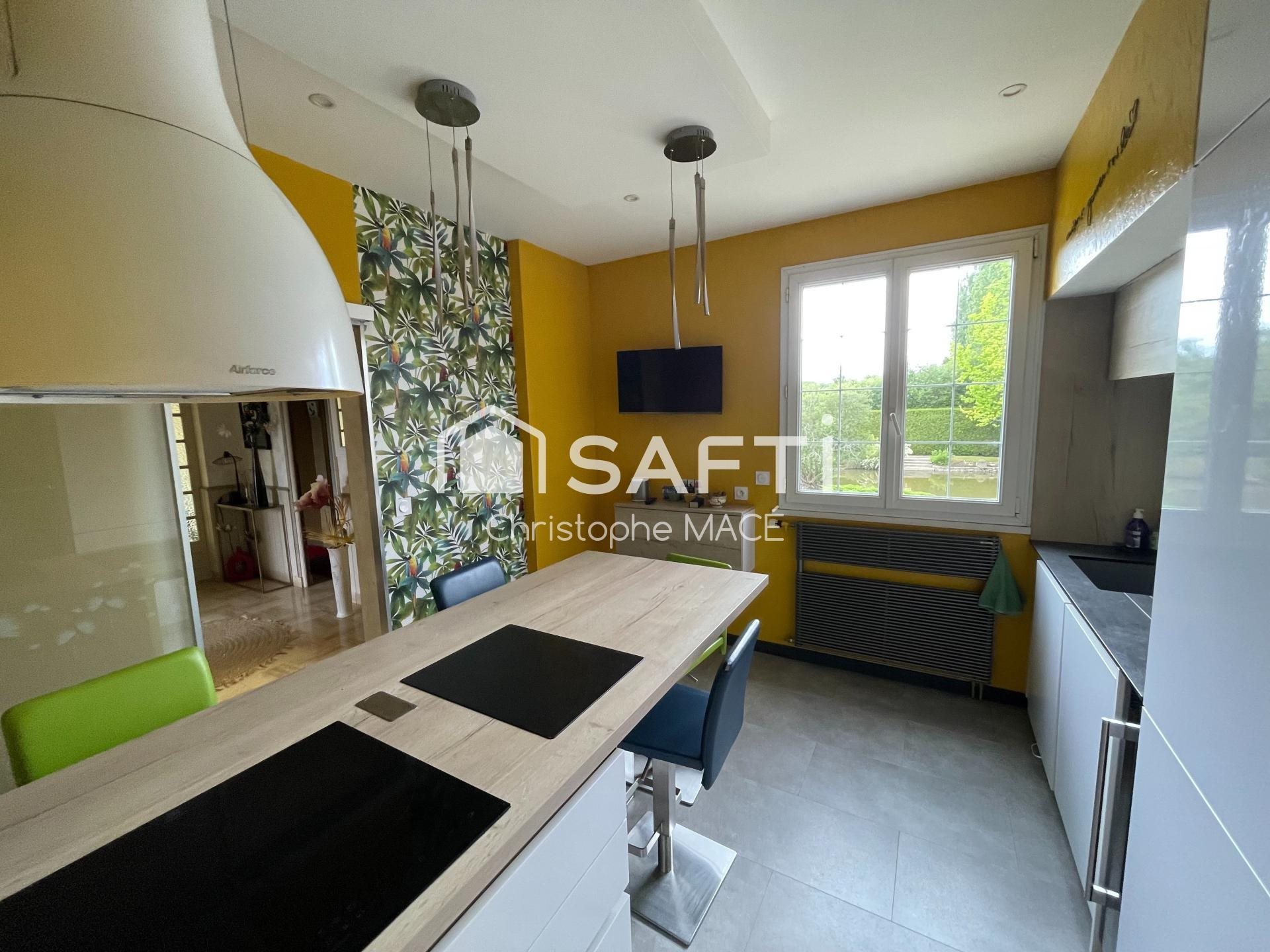 Maison à vendre, 195m², Laval