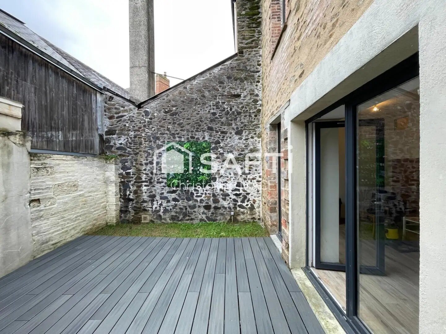Maison à vendre, 108m², Quelaines-Saint-Gault