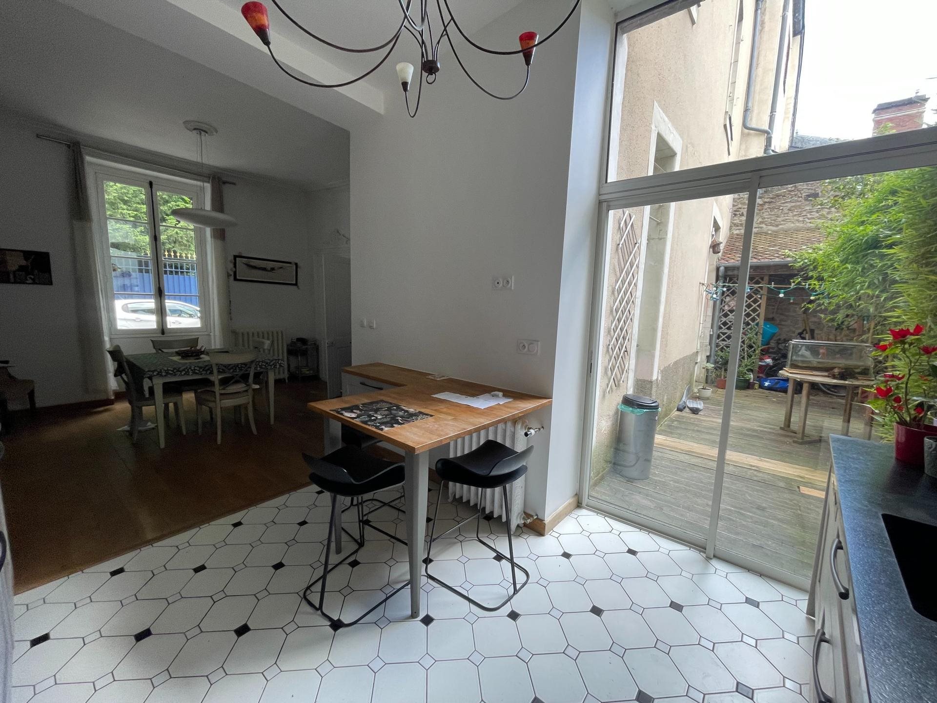 Maison à vendre, 144m², Laval