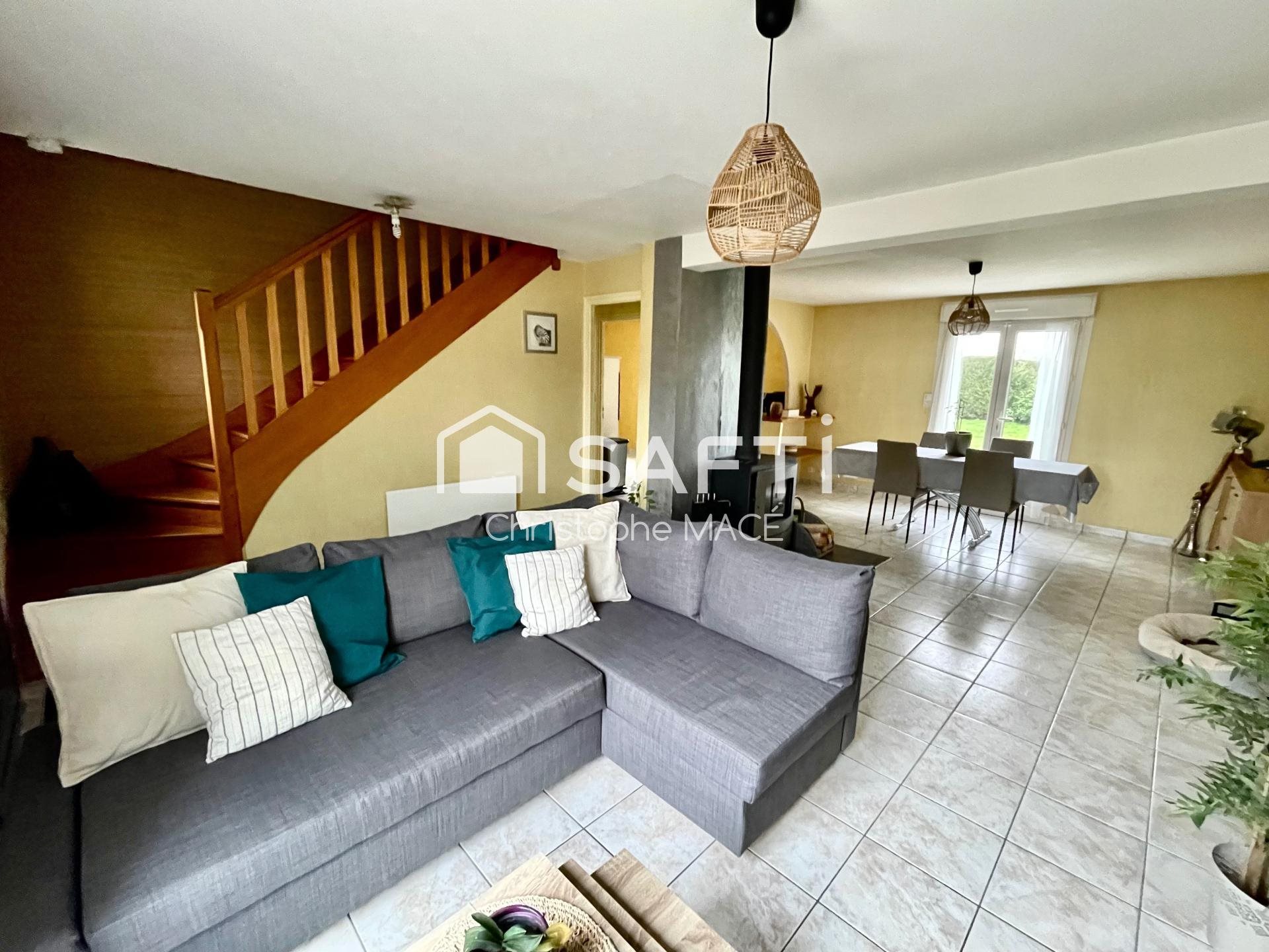 Maison à vendre, 108m², Astillé