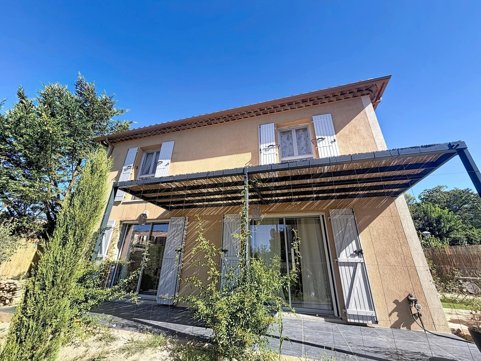 Maison à vendre, 121m², Saint-Cannat