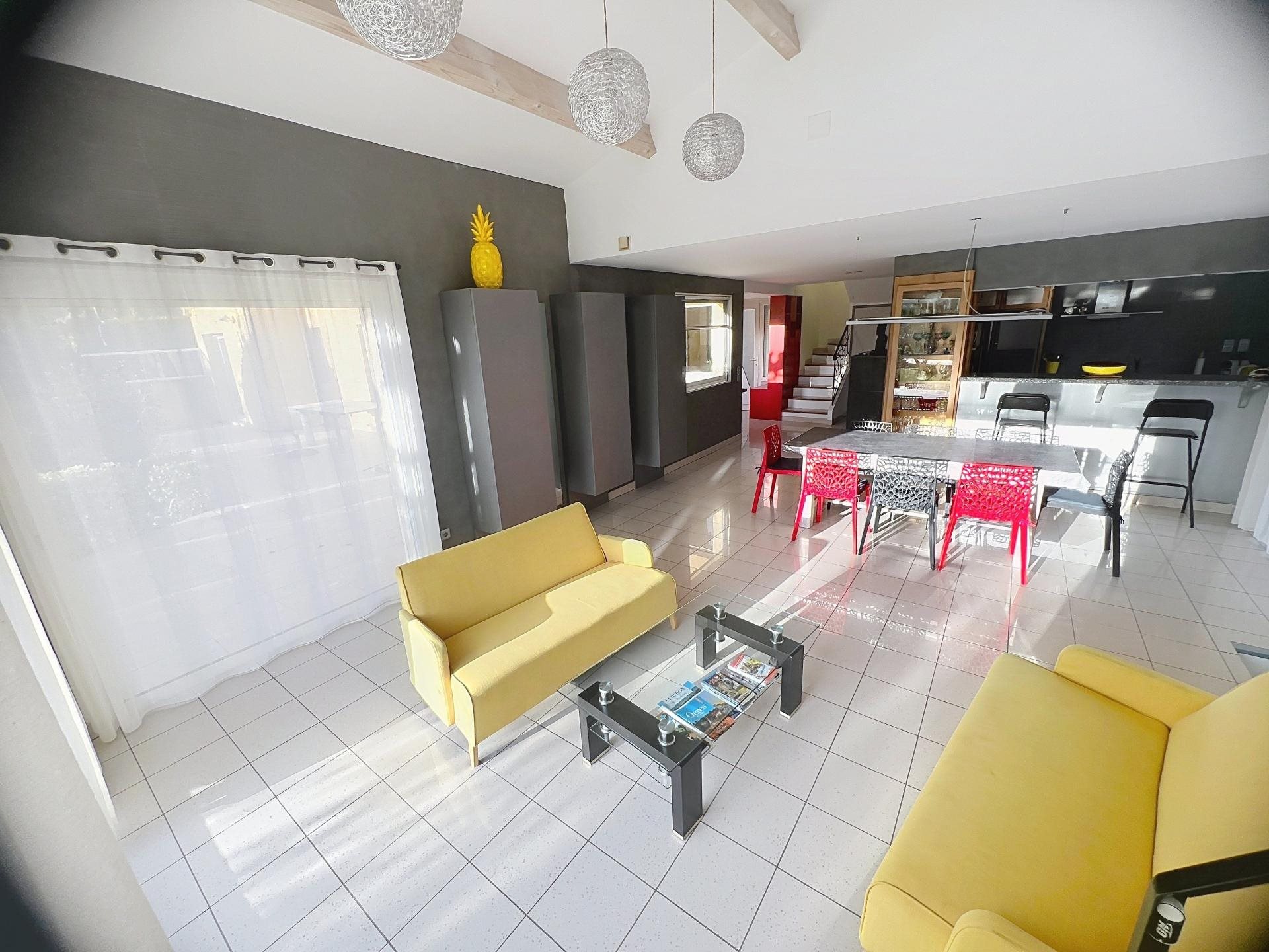Maison à vendre, 180m², Cadenet
