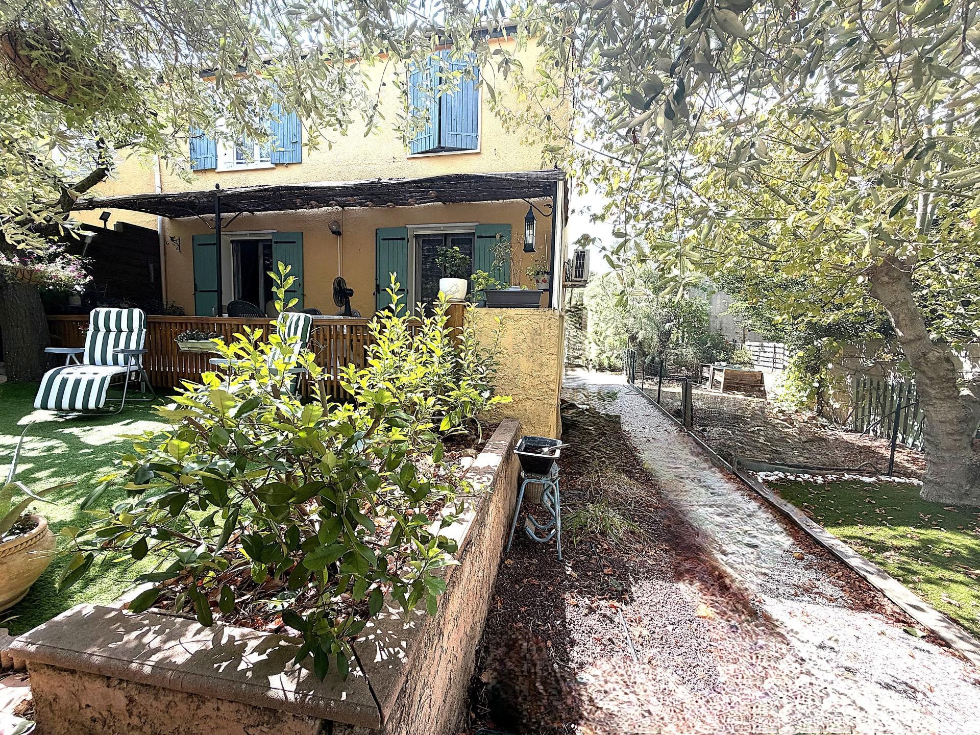 Maison à vendre, 107m², La Roque-d'Anthéron