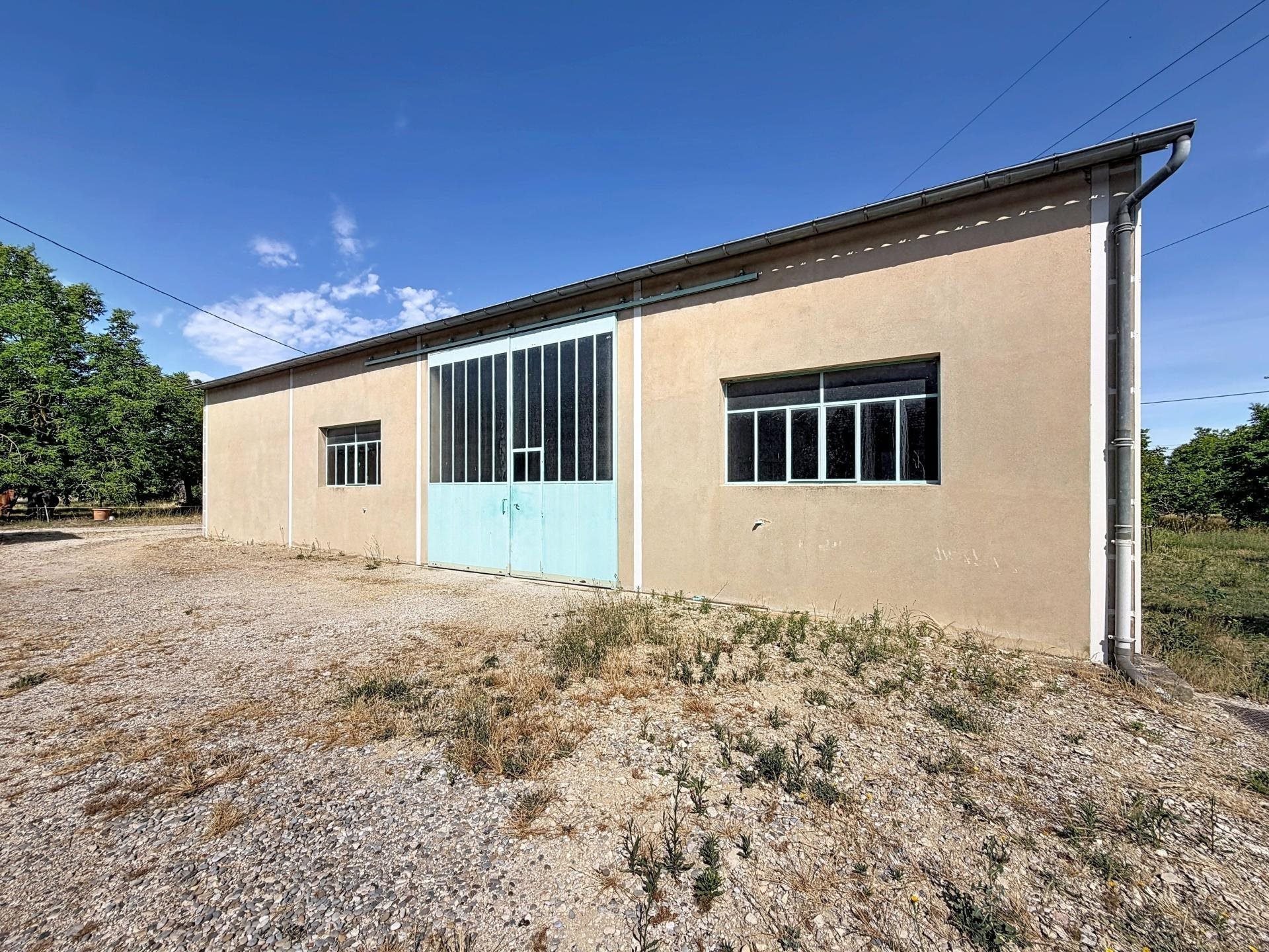 Maison à vendre, 240m², Alleins