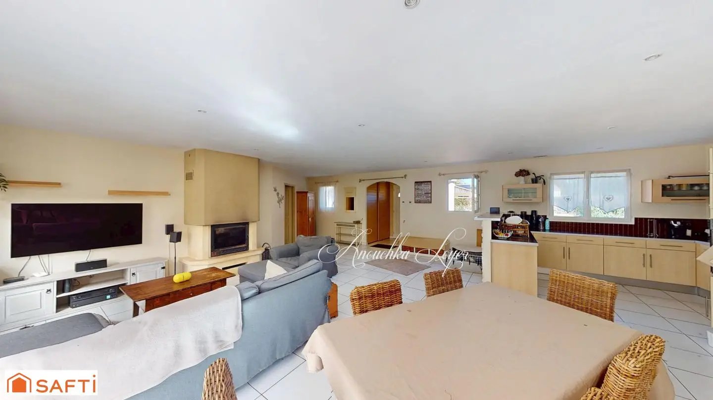 Maison à vendre, 138m², Roaillan