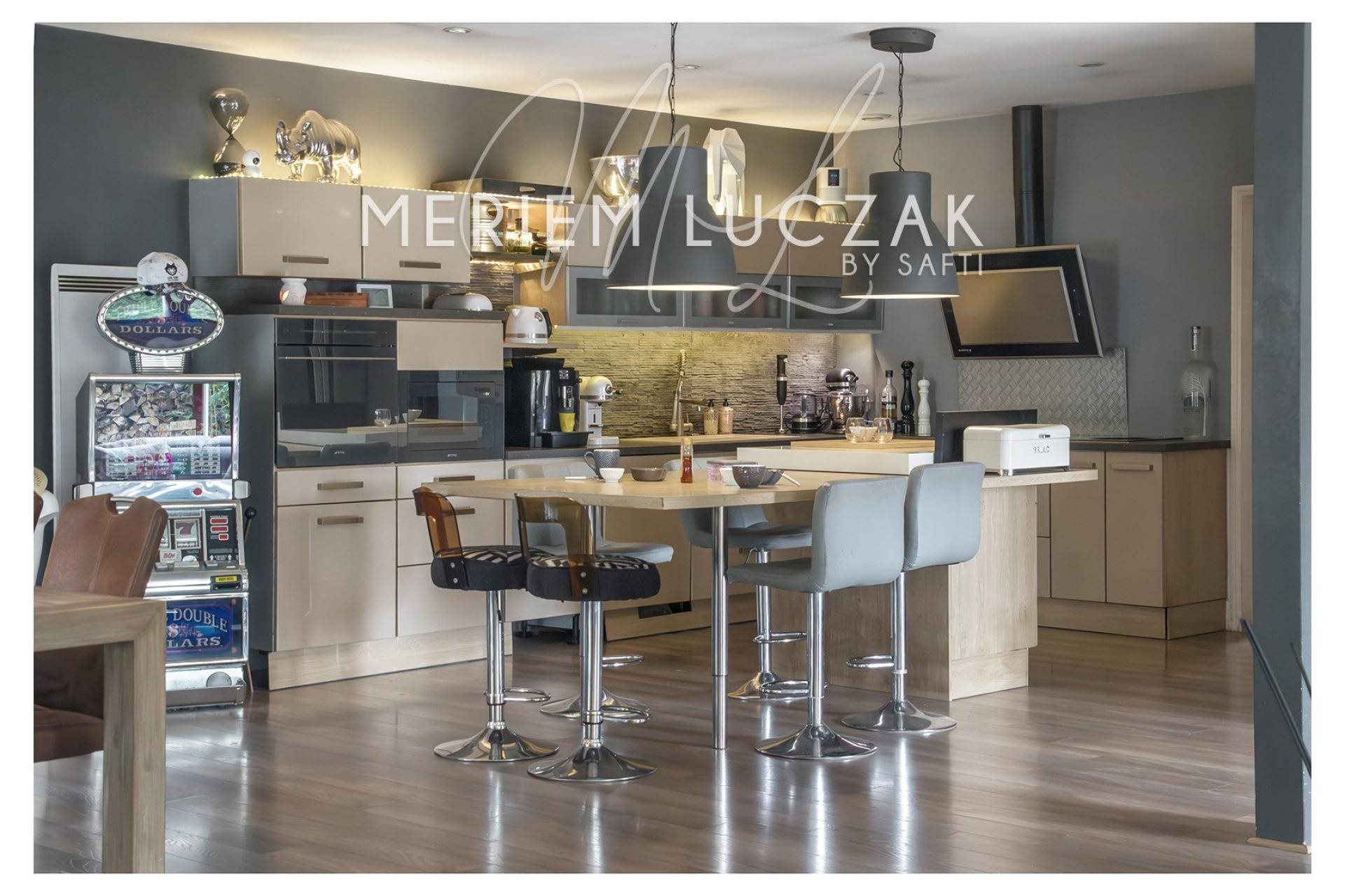 Maison à vendre, 244m², Orgeval