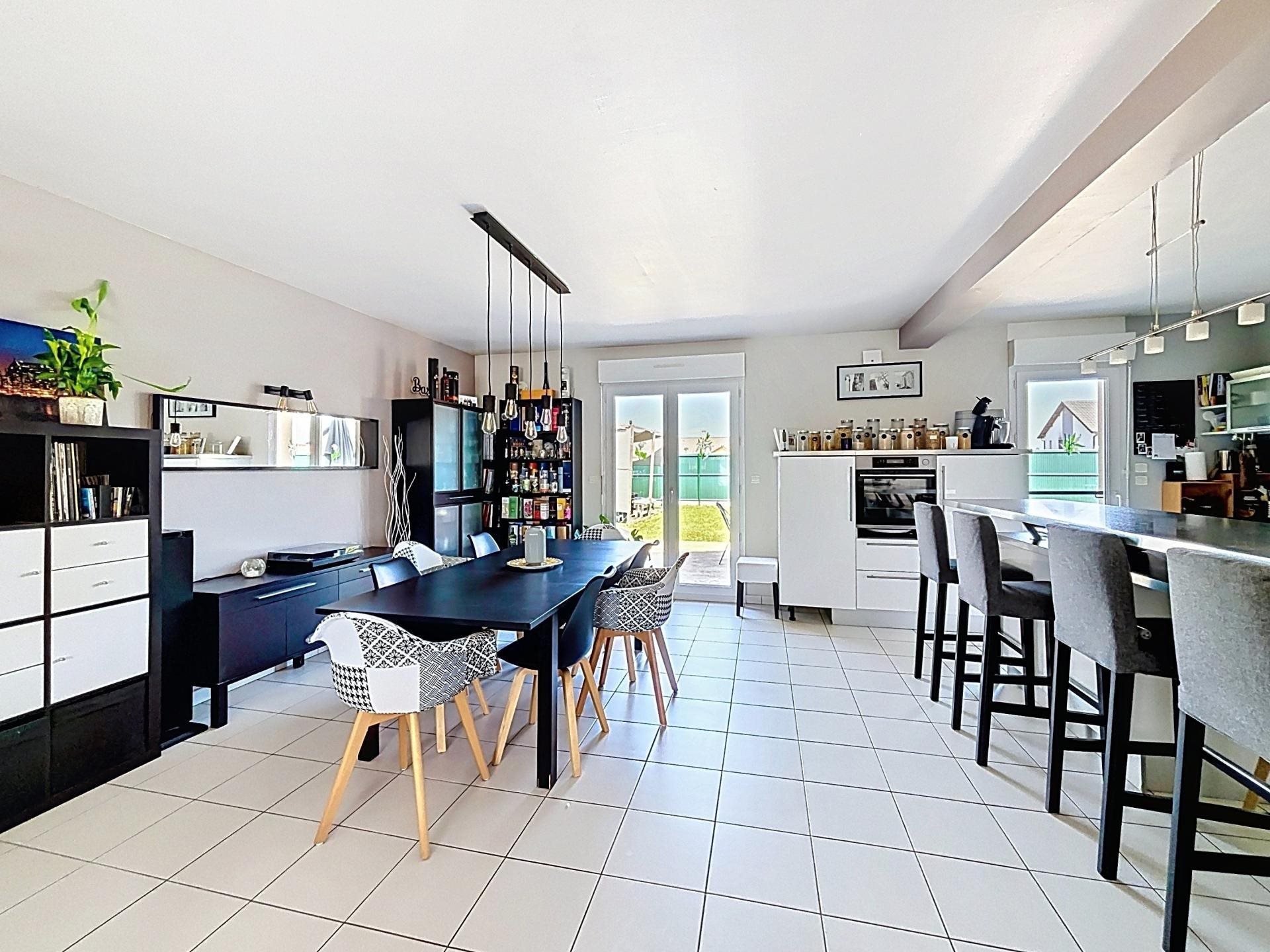 Maison à vendre, 130m², Freistroff
