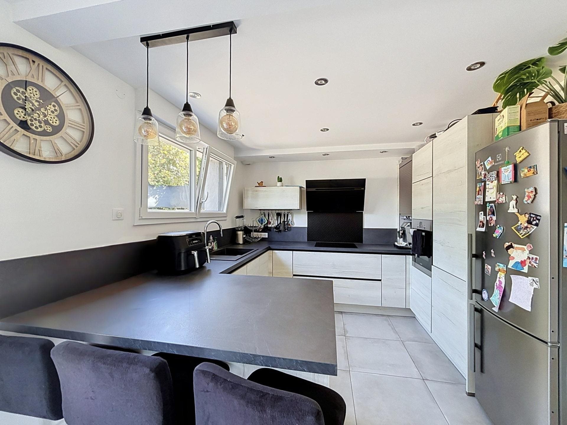 Maison à vendre, 115m², Marange-Silvange