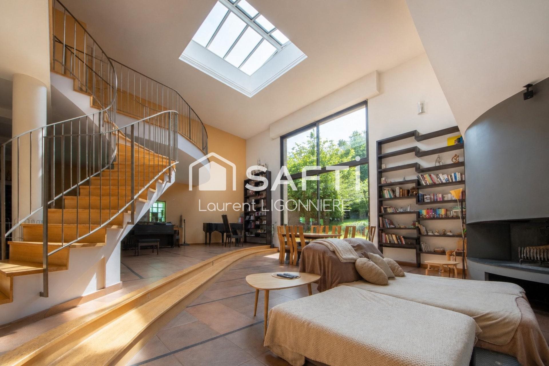 Maison à vendre, 320m², La Queue-en-Brie