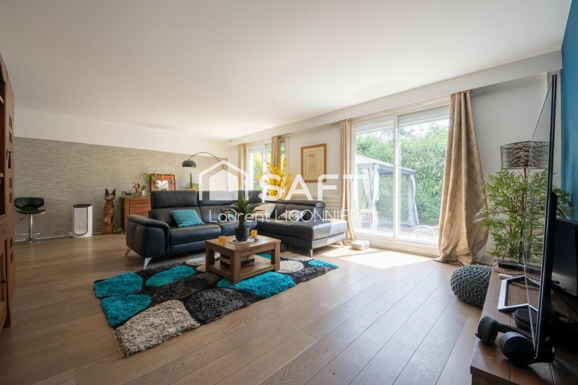 Maison à vendre, 151m², Santeny