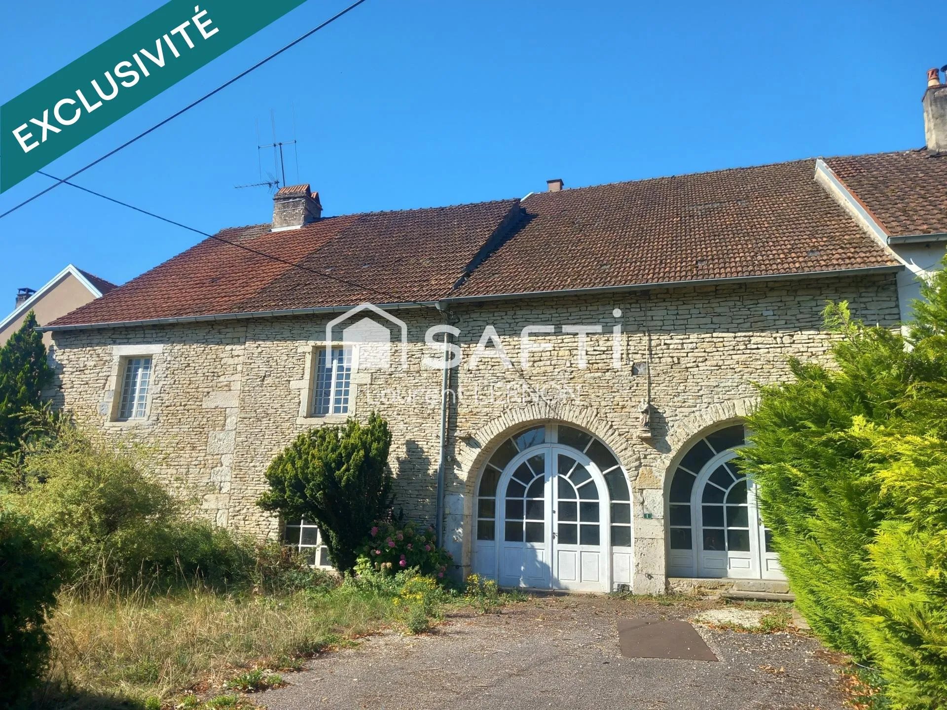 Maison à vendre, 333m², Combeaufontaine