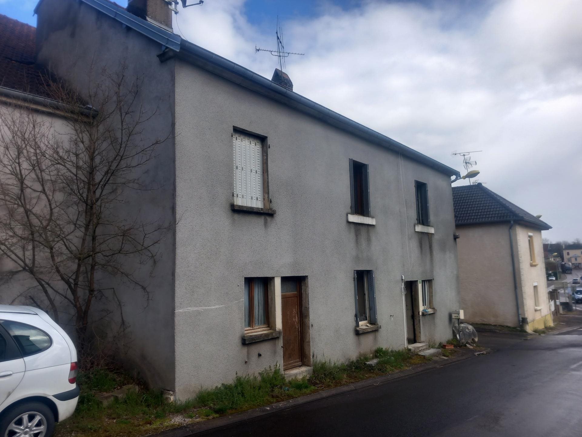 Maison à vendre, 135m², Noidans-le-Ferroux