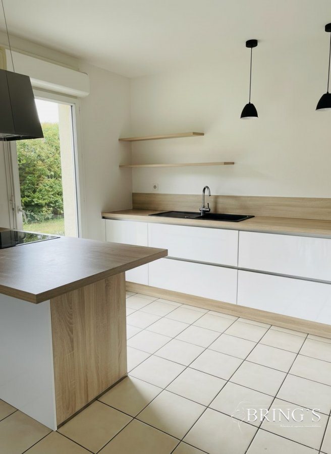 Maison à vendre, 82m², Neufchâtel-en-Saosnois