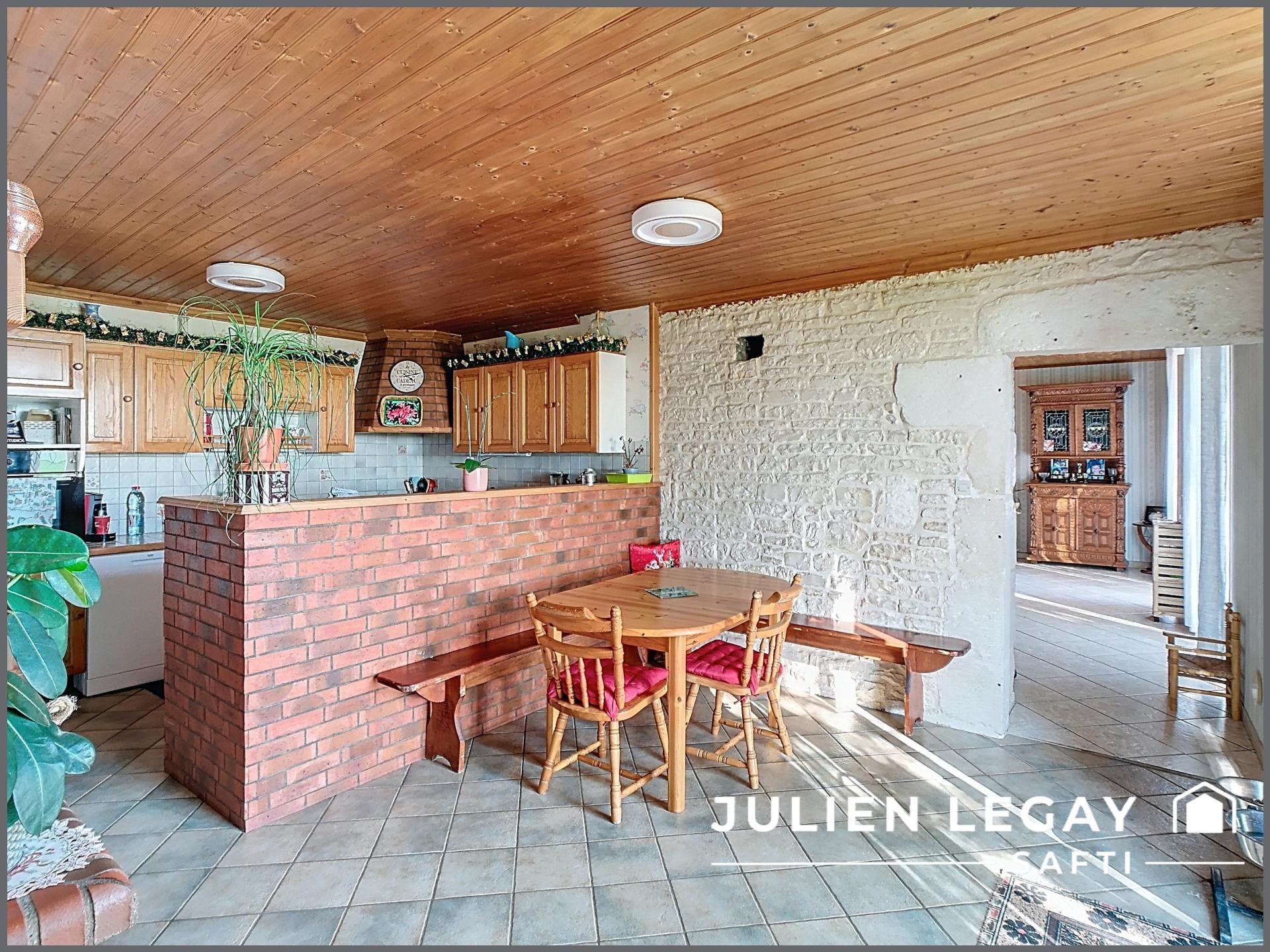 Maison à vendre, 177m², Mauzé-sur-le-Mignon