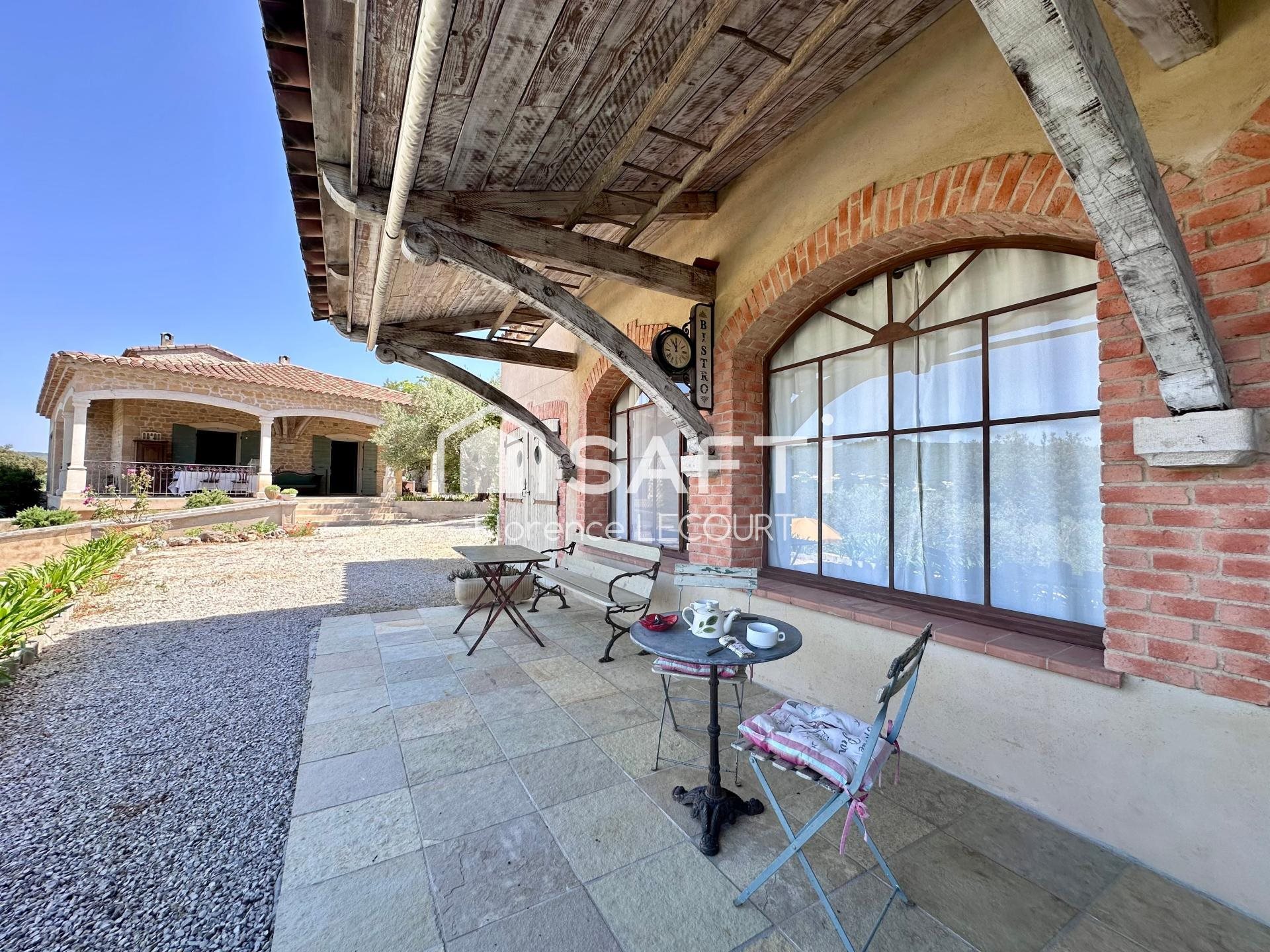 Maison à vendre, 216m², Seillons-Source-d'Argens