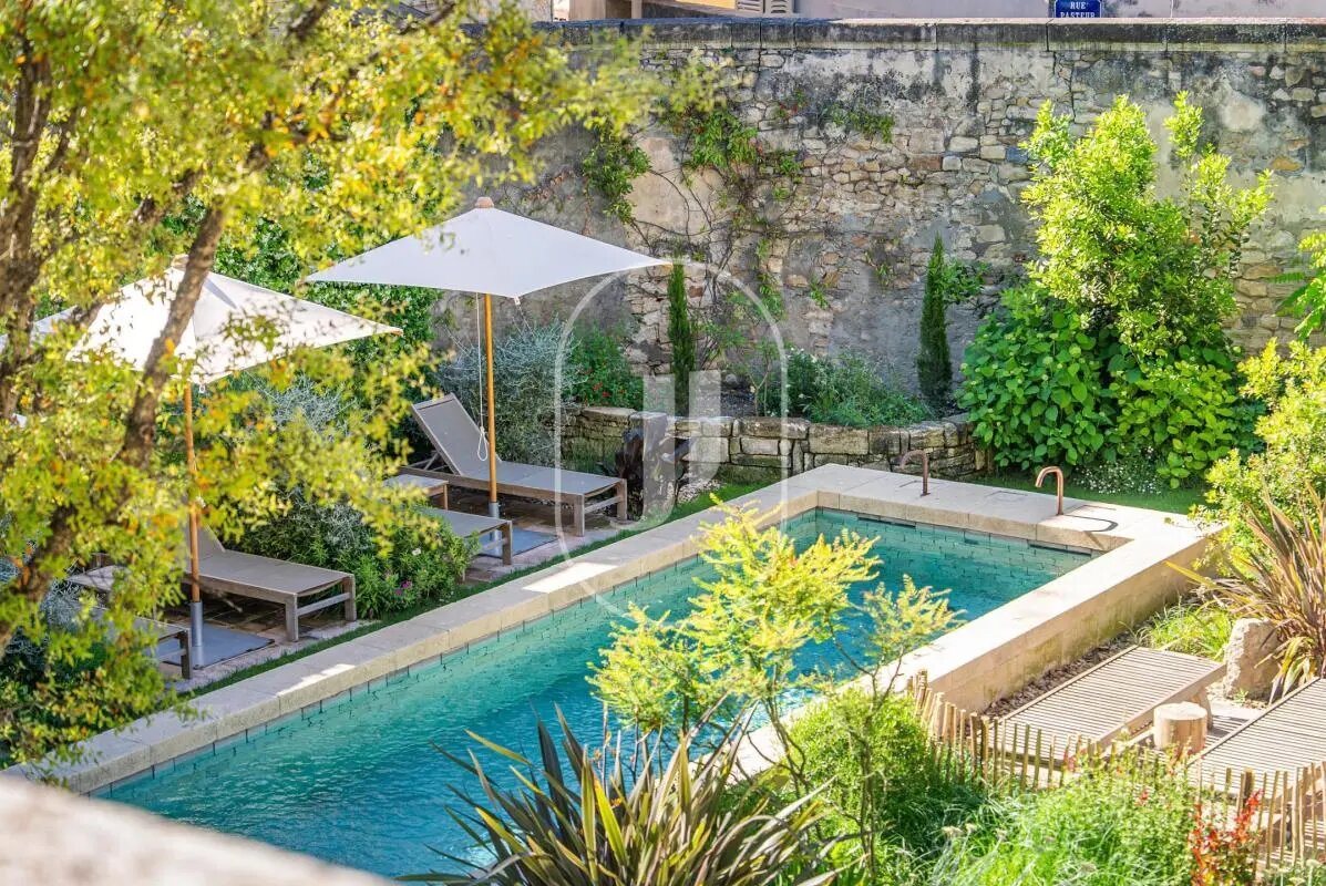 Maison à vendre, 1000m², Vallabrègues