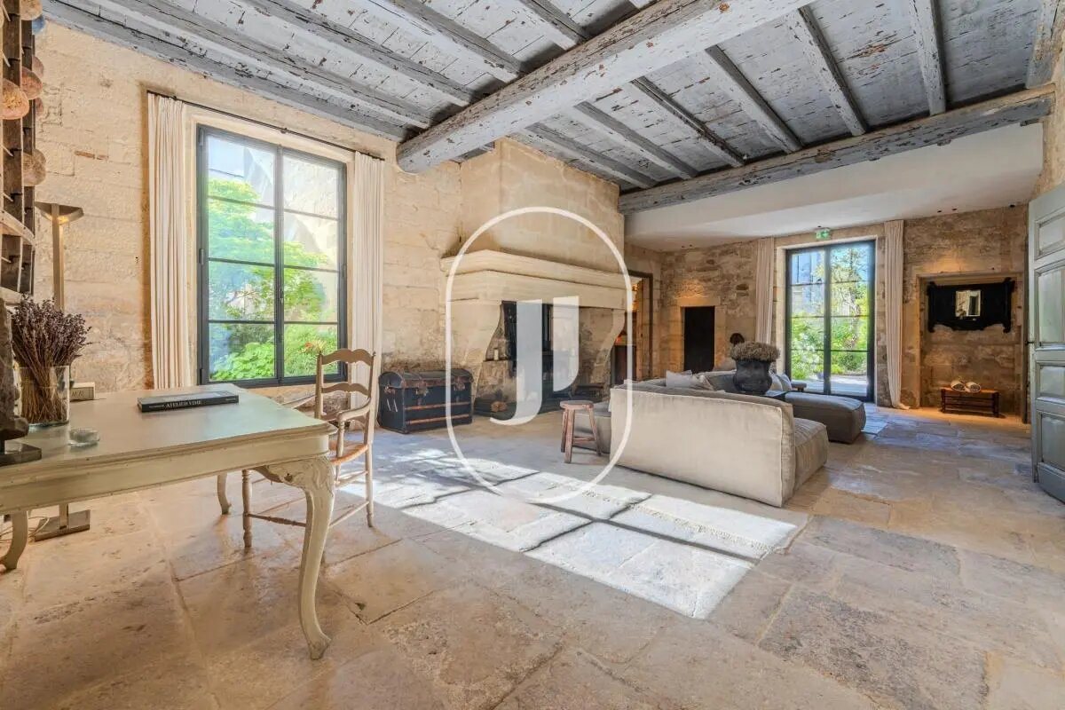 Maison à vendre, 1000m², Vallabrègues