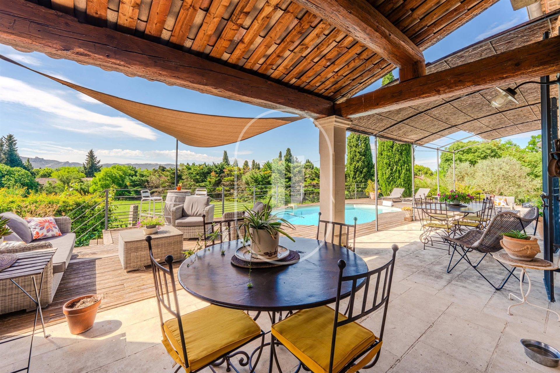 Maison à vendre, 230m², Saint-Rémy-de-Provence