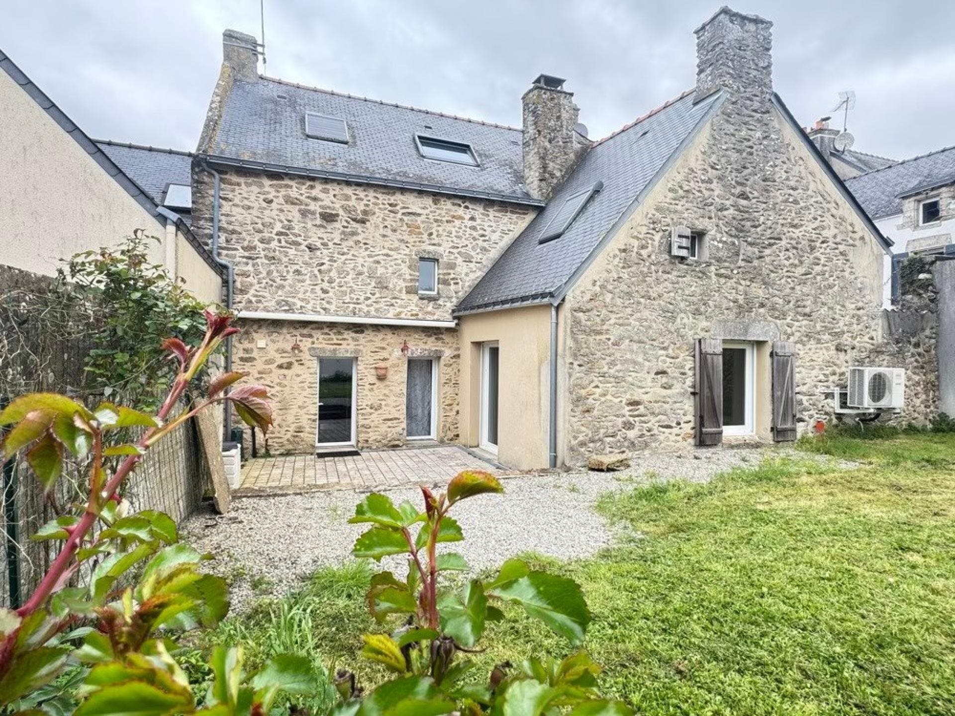 Maison à vendre, 129m², Ambon