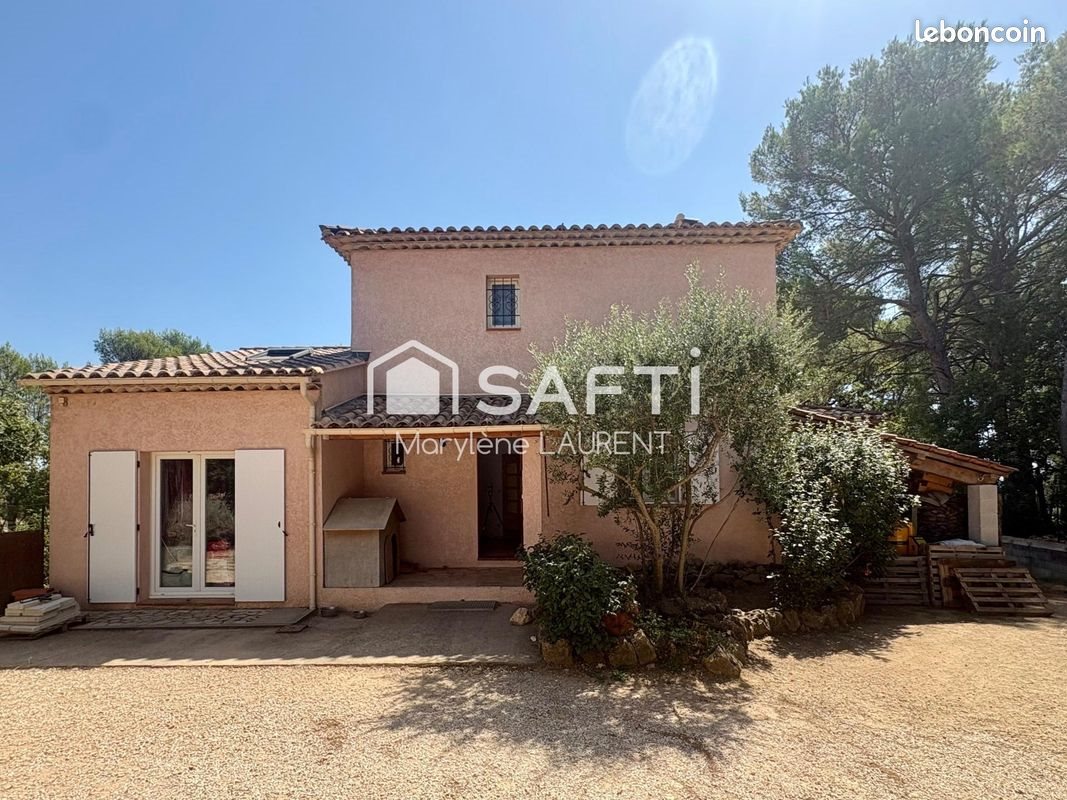 Maison à vendre, 125m², Cuers