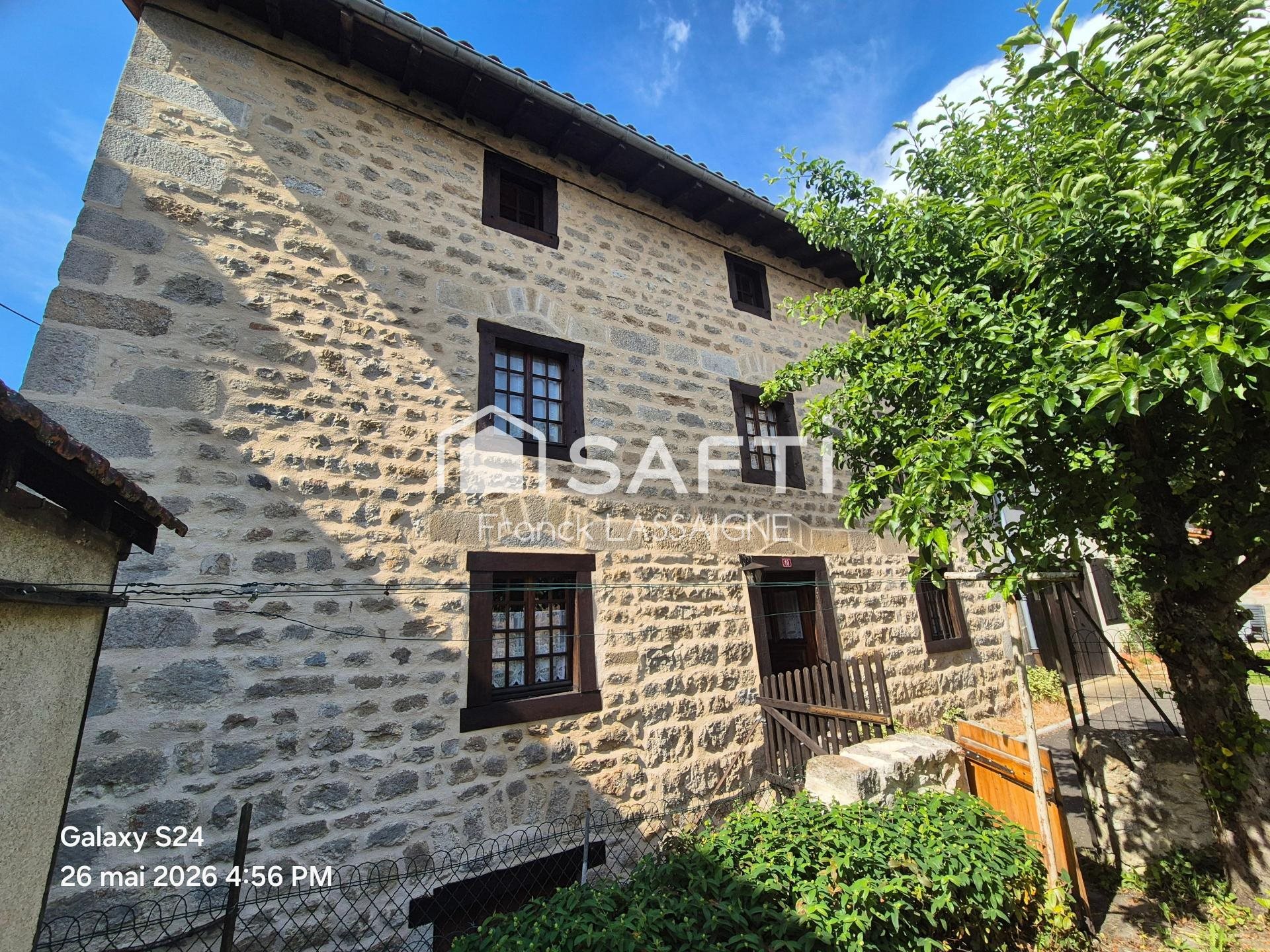 Maison à vendre, 113m², Vertolaye
