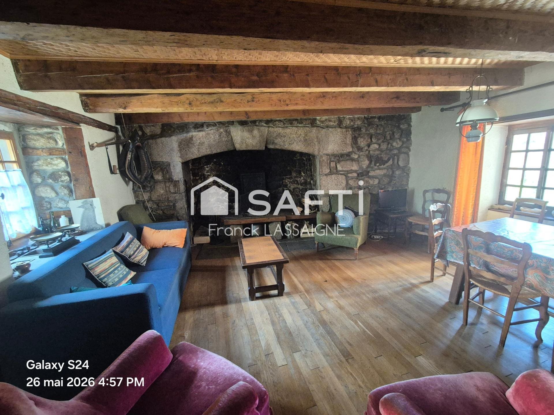 Maison à vendre, 113m², Vertolaye