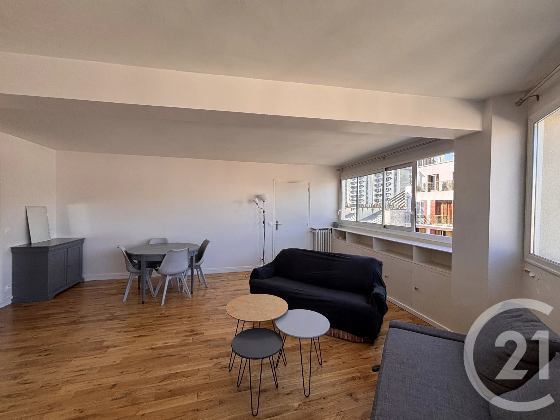 Appartement à louer, 79m², Paris 14ème